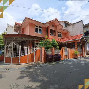 rumah second posisi hook di Pondok Kelapa Jaktim