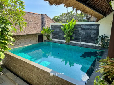 Villa_Well-Maintained Home with Toll & Airport Views at Uluwatu area