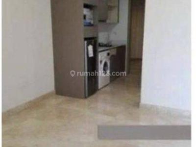 Apartemen Gold Coast Studio Semi Furnish Lantai Rendah Sea View