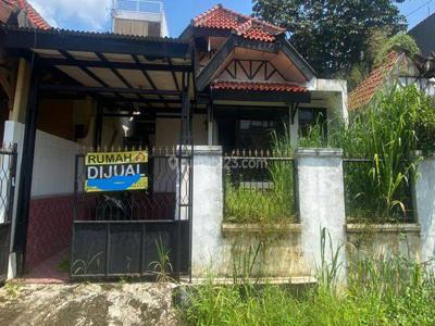 Rumah 4 Menit Ke Puskesmas Mekarwangi di Bukit Cimanggu City Siap Huni