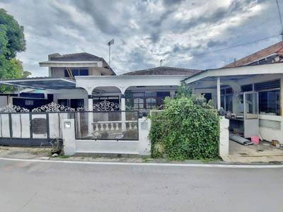 Rumah Hitung Tanah Tengah Kota Surakarta