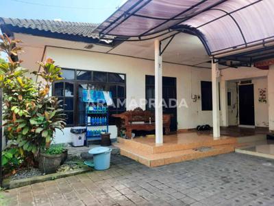 Sewa Rumah 5 Kamar Daerah Tuka Dalung Padonan Tibubeneng