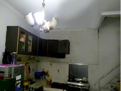 Dijual Dijual Rumah kecil 2 lt di Taman Kedoya Baru, Jakarta Bara