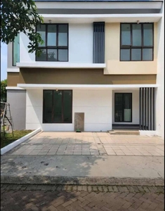 Di Jual Rumah Di Cluster The Spring