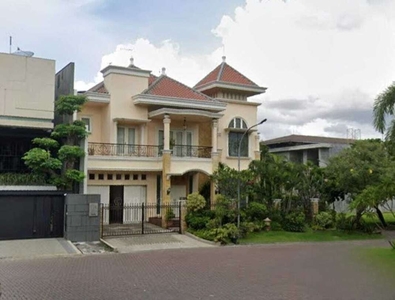 Rumah Classic Full Marmer Bagus di Graha Famili Golf View