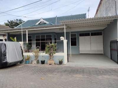 DIJUAL CEPAT RUMAH LAMA TERAWAT BARU RENOVASI Tenggilis Permai, Tengg