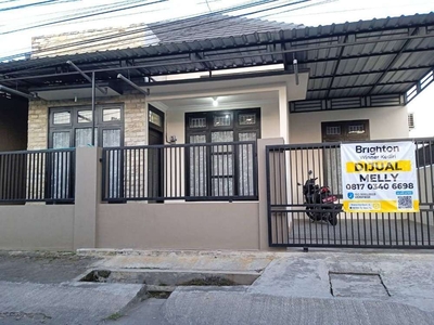 Dijual Rumah Minimalis dekat Simpang Lima Gumul, Kediri