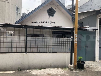 Dijual/sewa rumah jembatan lima, luas 100 meter, jakarta barat