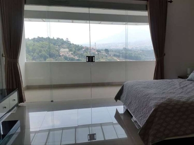 For Sale Villa dengan view kota Bandung di Pagerwangi Lembang