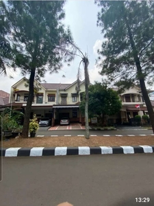 Jual cepat rumah dua lantai di Pesona Khayangan, Depok