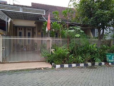 Rumah 1lantai di deket OERR sby