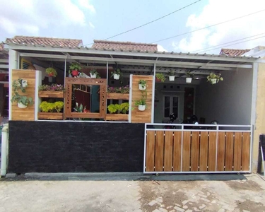 RUMAH CANTIK SIAP HUNI FULL PERABOT DI BANGUNTAPAN, BANTUL