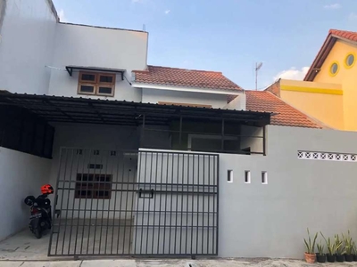 Rumah Cluster Bagus SiapHuni Tengah Sukoharjo