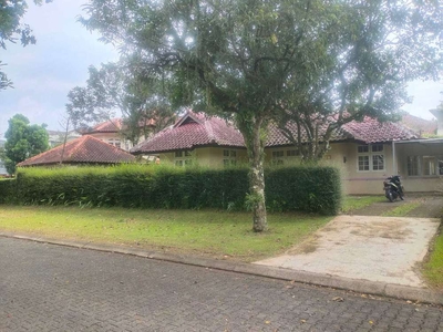 Rumah di Cluster Premium Rancamaya Golf Estate Kota Bogor
