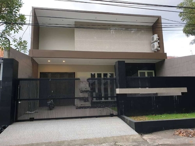 Rumah dijual di Raya Ngagel Jaya Utara Surabaya, Bisa untuk Komersial