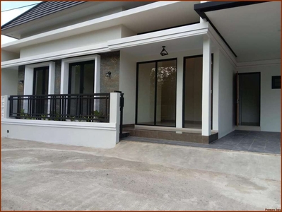Rumah Dijual Elegan Lokasi Jalan Kaliurang Km 13 Dekat RSU Gramedika
