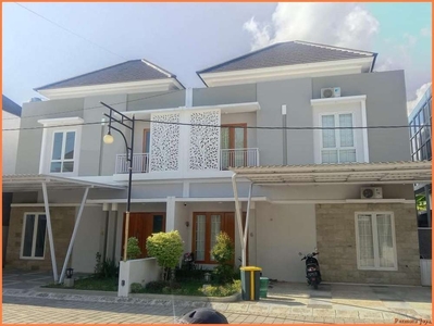 Rumah Dijual Lantai 2 Dalam Cluster Elit 24 Jam Security Lokasi Godean