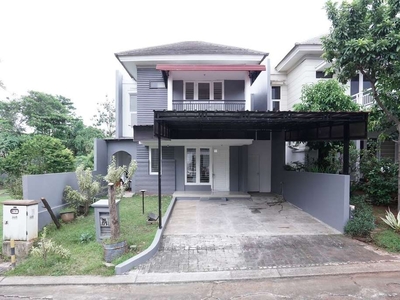 Rumah Mewah 2 lantai di Legenda Wisata Cibubur Bogor 1.7 M (agus)