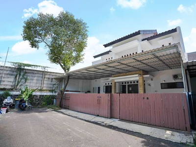 Rumah Mewah Premium 2 Lantai, Dekat Tol Stasiun, Siap Huni