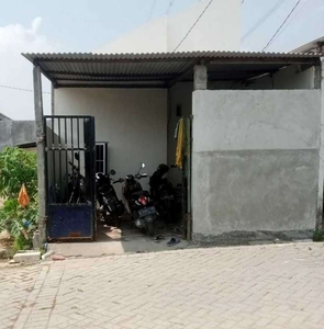 RUMAH MURAH RANDEGAN SARI DRIYOREJO GRESIK