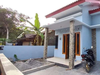 Rumah Proses Finishing di Utara Munggur Jl. Godean Km. 7 Yk