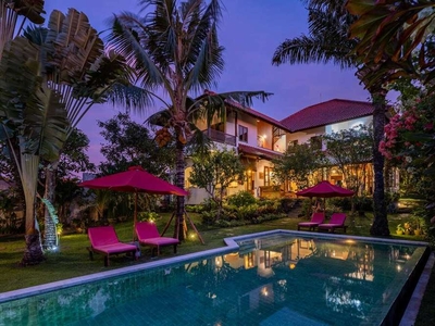Tropical Villa in Canggu Berawa for sale freehold