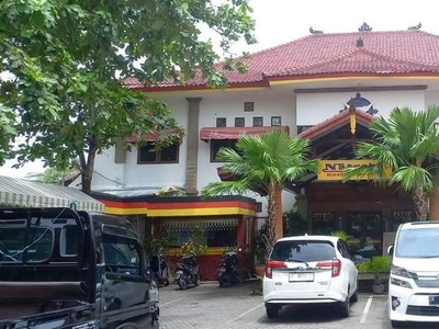 Villa dan restoran natrabu denpasar bali