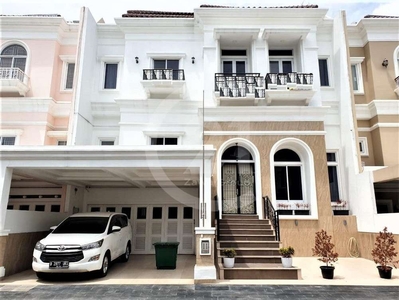 Cluster Royal Gading Mansion Kelapa Gading Full Renovasi Jakarta Utara