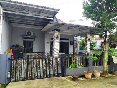 Di jual rumah Hook Baru Renov Full di Vila Mutiara 1 Bogor