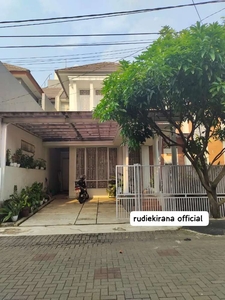 Dijual cepat rumah cluster cantik Di Perumahan Bukit Cimanggu City