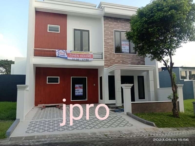 Dijual Citraland rumah Surabaya Barat