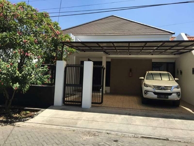 Dijual/Disewakan Rumah Furnished Daerah Gayungsari Surabaya