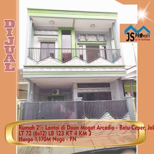 DIJUAL Rumah 2½ Lantai di Daan Mogot Arcadia - Batu Ceper, JakBar -FN