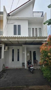 Dijual rumah di cluster graha orlandost , Ciputat Tangsel