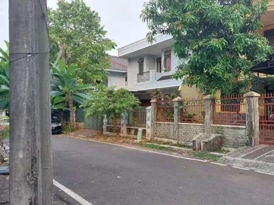 Dijual rumah di komplek Billymon pondok kelapa jakarta timur.