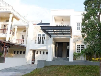 Dijual rumah gress baru citraland raffles siap huni split model