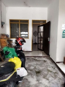 dijual rumah wisma indah