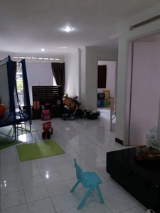 Jual Rumah Siap Huni 2 Lantai di Setraduta Bandung