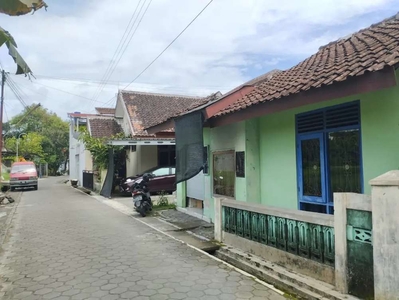 jual BU Kost dan rumah induk dekat kampus UPY sonosewu bugisan