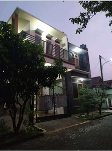 LUAS Rumah Tinggal Nyaman di dalam Villa Bandung Indah Cileunyi