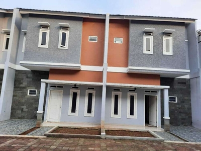 Rumah 2 lantai ready stok dekat stasiun Depok cuma 800 juta an