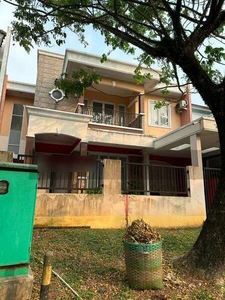 Rumah Bagus di Perumahan Bumi Serpong Damai Lt.235 H.2.6M