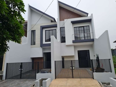 RUMAH BARU SCANDINAVIAN MODERN 2 LANTAI MEDOKAN AYU