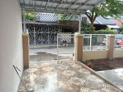 Rumah Cantik Siap Huni Dukuh Zamrud, Mustika Jaya, Kota Bekasi