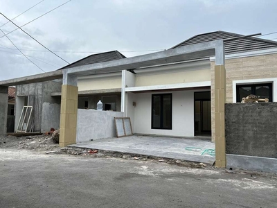 Rumah Dekat Kampus UII Jalan Kaliurang Murah 600 Jutaan