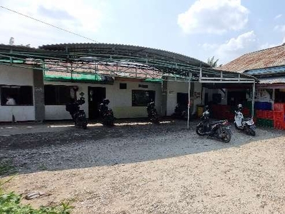 Rumah dekat simpang Arifin Ahmad, Pekanbaru