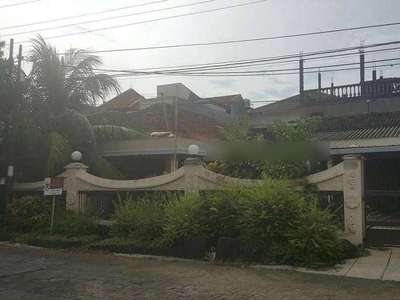 Rumah di Tengah Kota Jalan Seroja Semarang