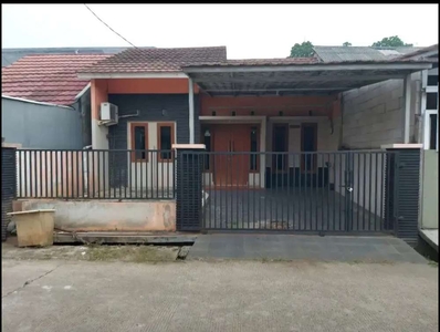 Rumah dukuh zamrud siap huni di jual murah