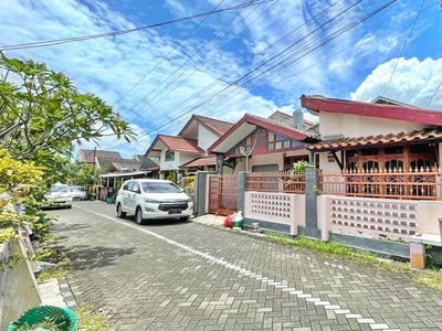 Rumah Jongke Kidul Jl Magelang Dekat UGM, UTY