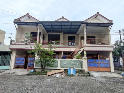 Rumah kos aktif + ada penghuni di dukuh kupang barat dekat UWK